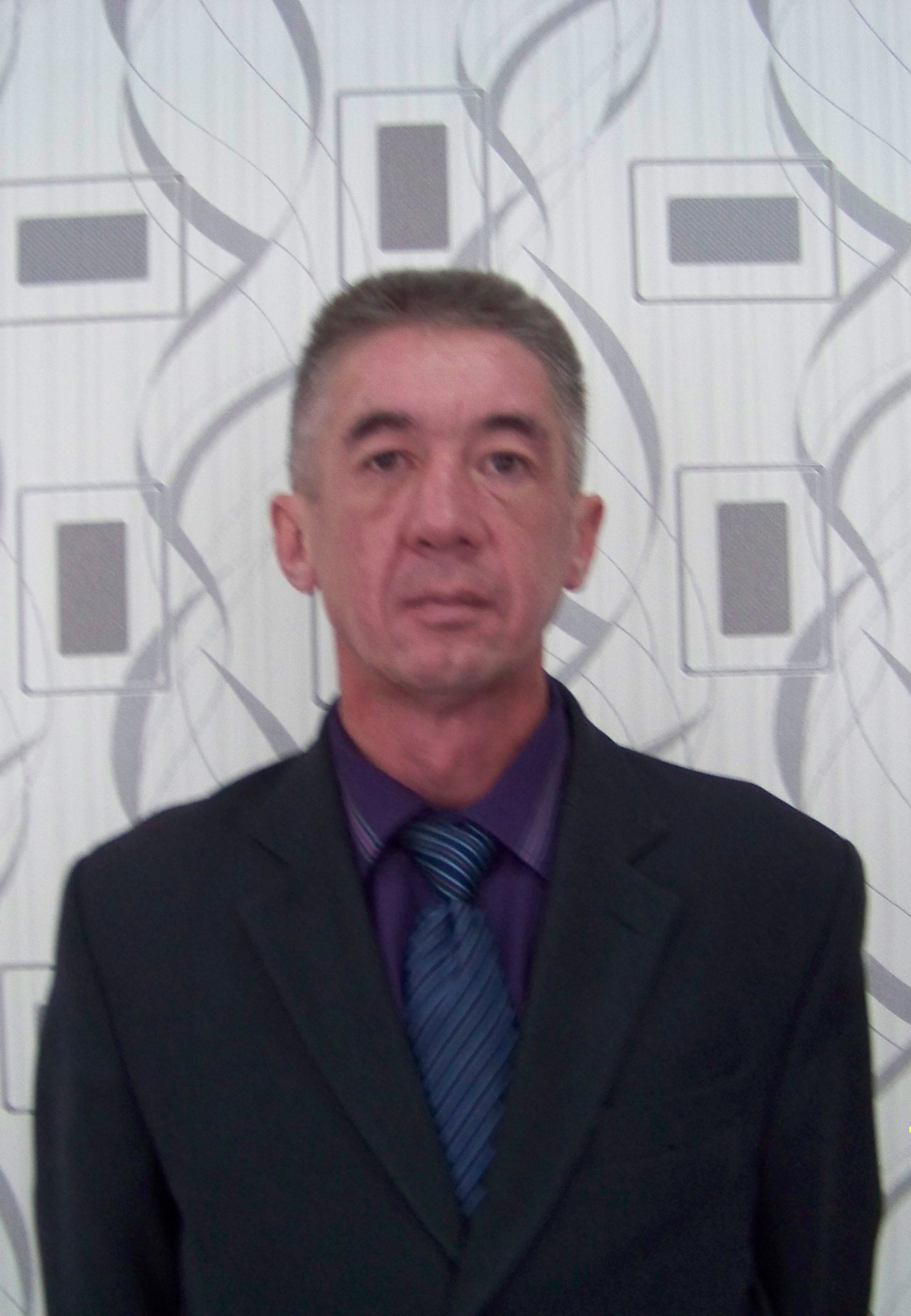 Бутин Анатолий Петрович.
